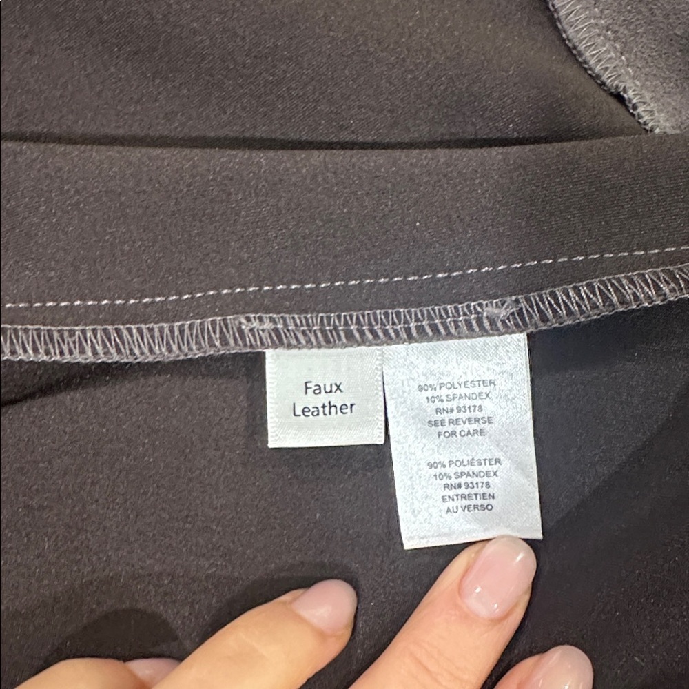 T Tahari Charcoal Button-Down A-Line Skirtsuede F… - image 8